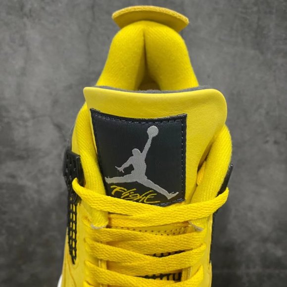 Air Jordan AJ4 Retro - Picture 4 of 9